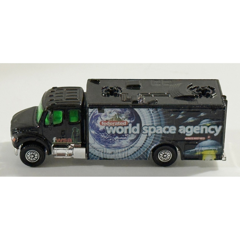 Matchbox Freightliner Truck Kids 1:64 Black World Space Agency Satellite M2 106